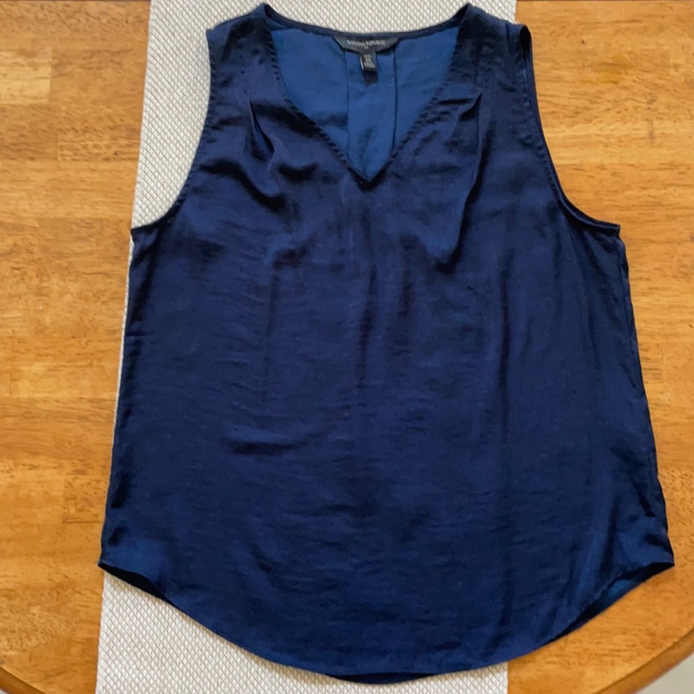 Banana Republic XS petite sleeveless top